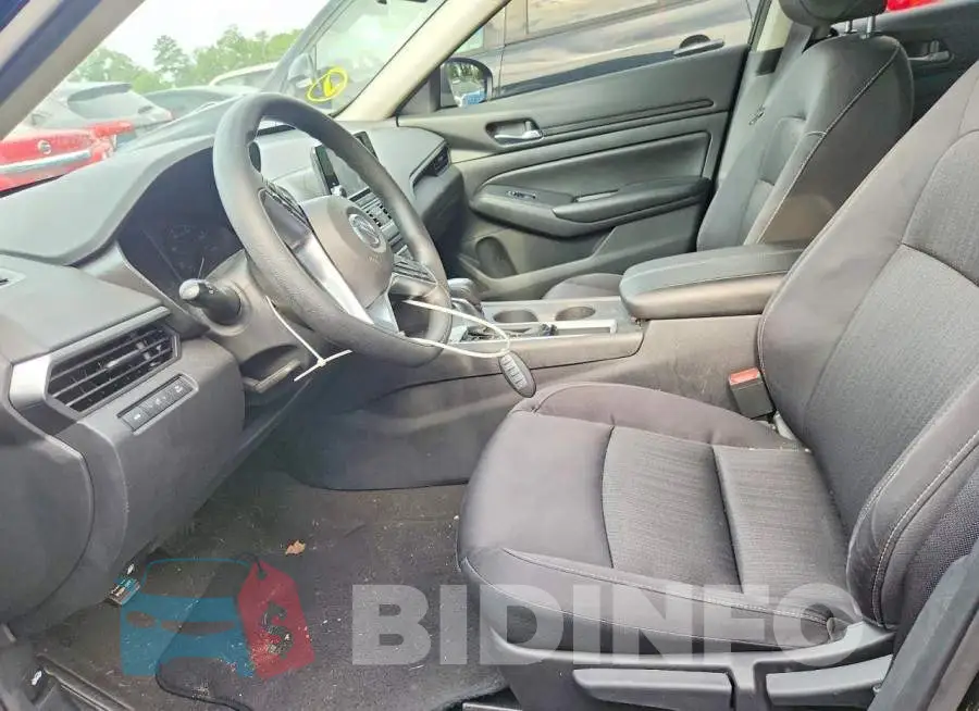1N4BL4BV1NN341715 Photo# 7
