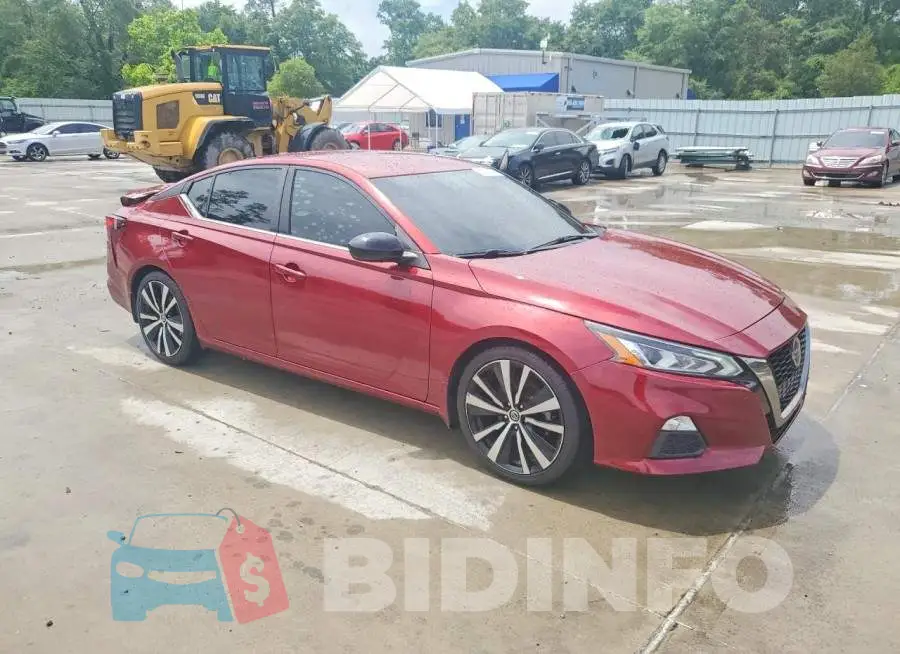 1N4BL4CV3KC181830 Photo# 4