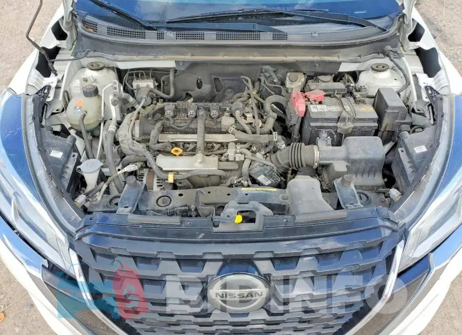 3N1CP5BV3ML500261 Photo# 11