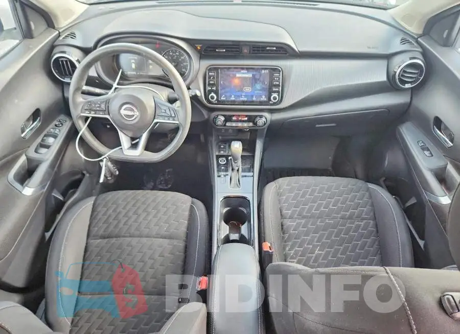 3N1CP5CV3NL511230 Photo# 8