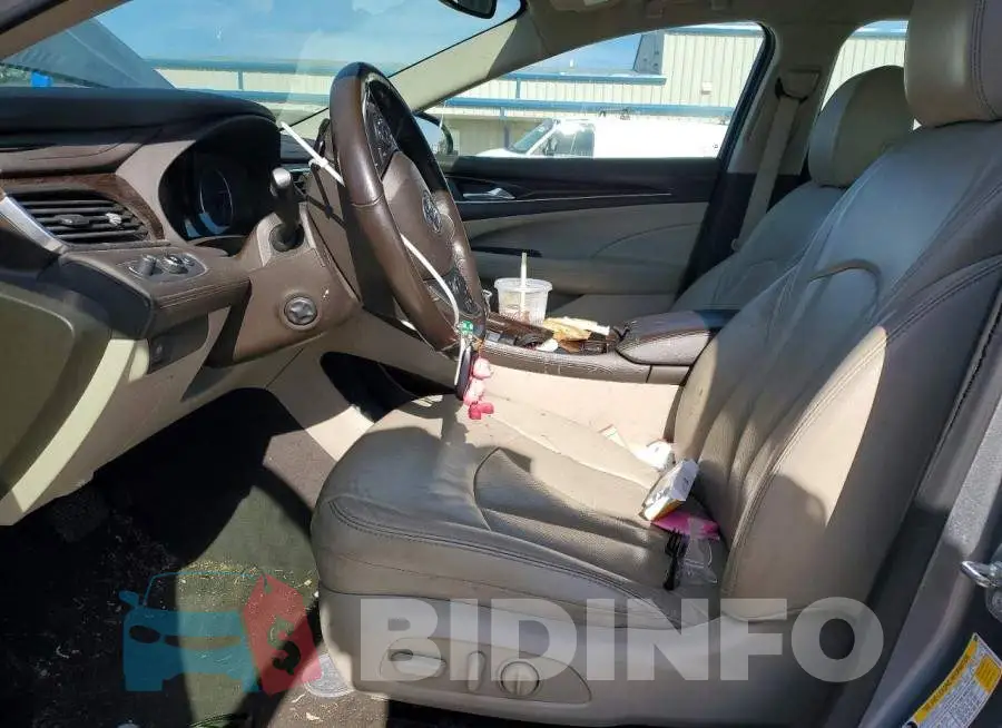 1G4ZR5SS9KU108200 Photo# 7