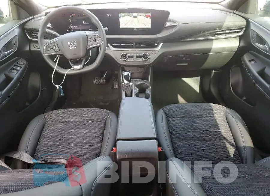 KL47LAEP8SB222532 Photo# 8