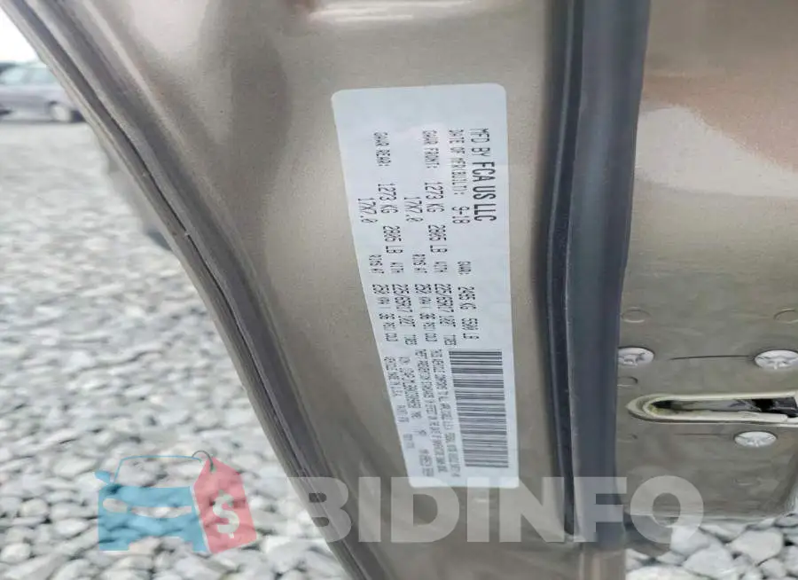 1C4PJMLB8KD309050 Photo# 13