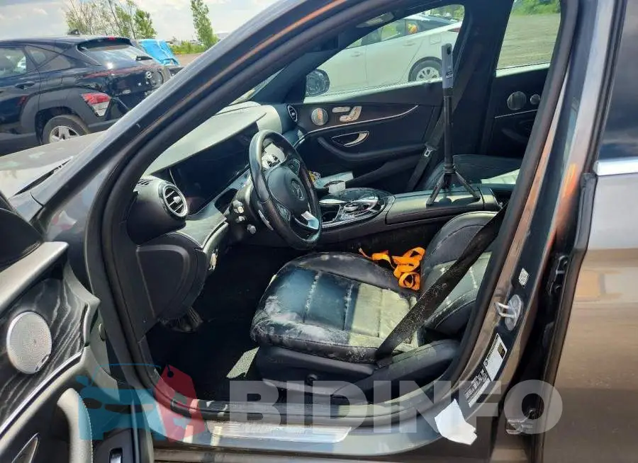 WDDZF6GB3HA230112 Photo# 7