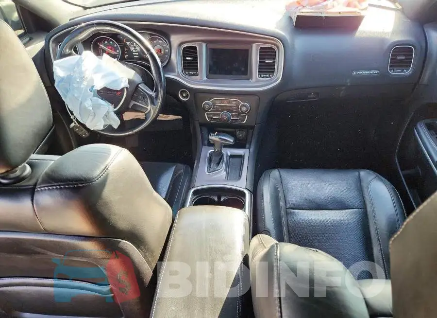 2C3CDXBG5KH748282 Photo# 8