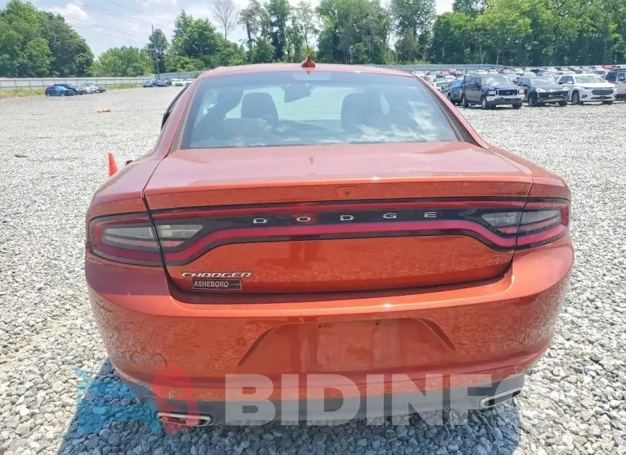 2C3CDXBG8PH638804 Photo# 6