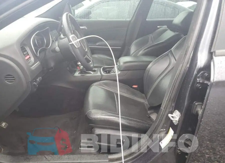 2C3CDXHG5JH158136 Photo# 7
