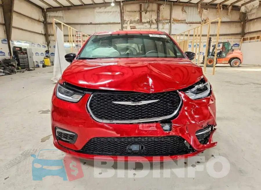 2C4RC1BG9TR175243 Photo# 5