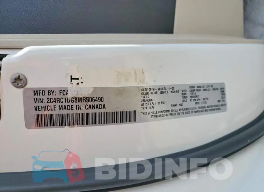 2C4RC1DG8MR506490 Photo# 13