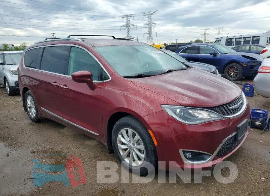 2C4RC1EG5JR116411 Photo# 4
