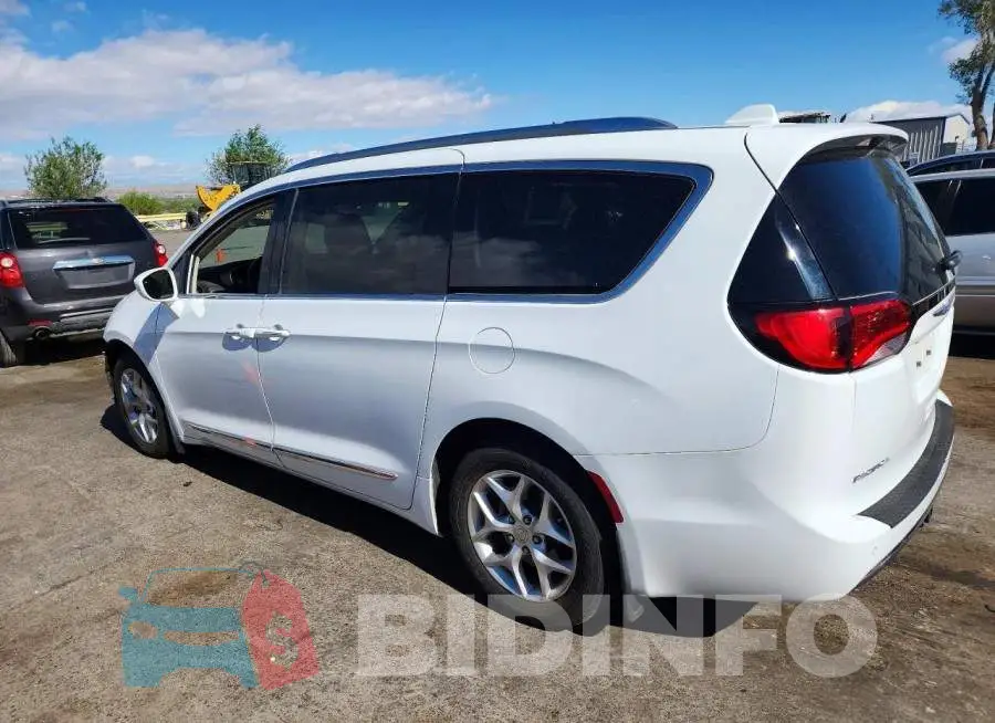 2C4RC1EG7JR271302 Photo# 2