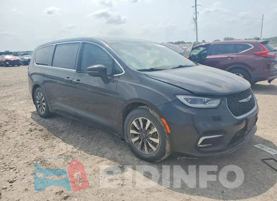 2C4RC1L75NR120242 Photo# 4