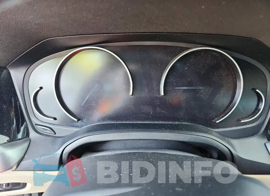 3MW5R7J02L8B22529 Photo# 9
