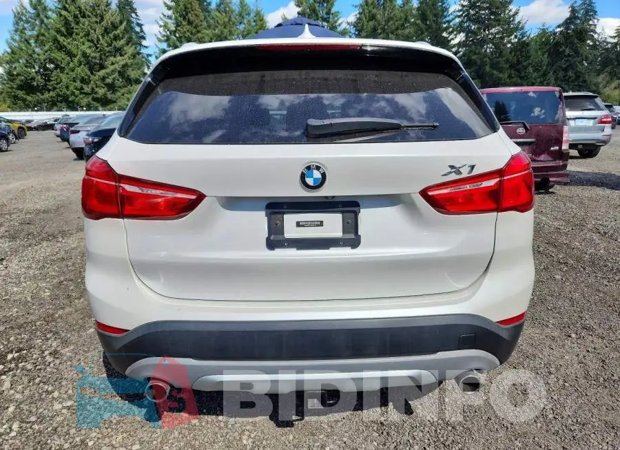 WBXHT3C37J5K23774 Photo# 6