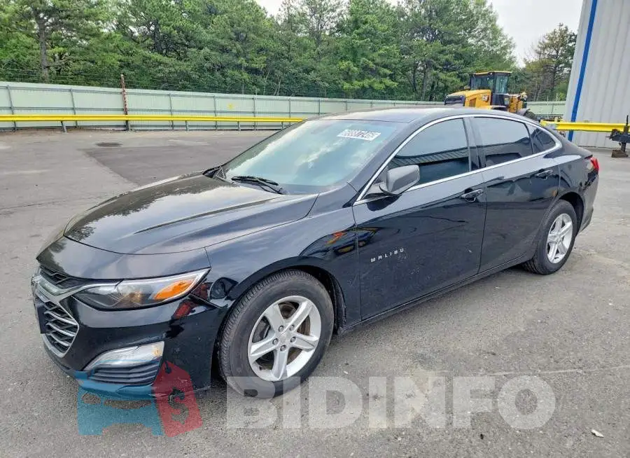1G1ZB5ST2LF013932 Photo# 1