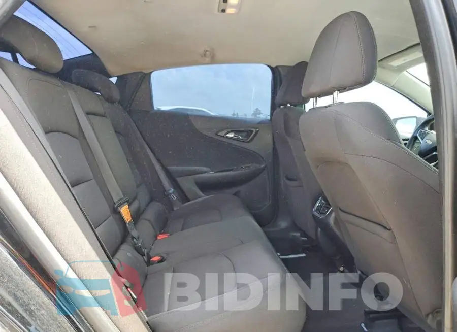 1G1ZD5ST4JF201181 Photo# 10