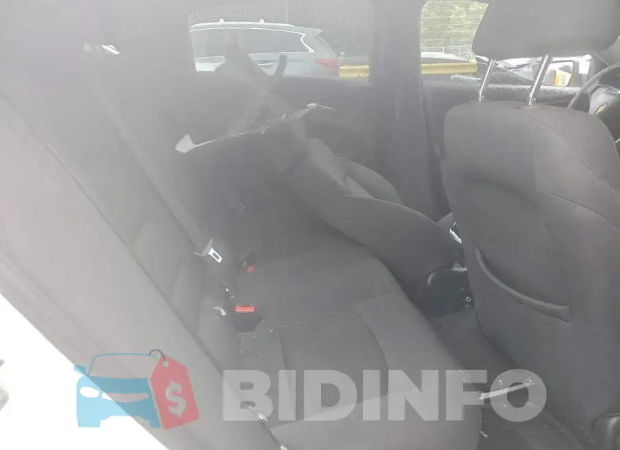 1G1ZD5ST4PF201531 Photo# 10