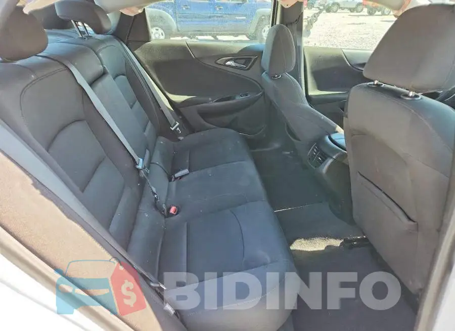 1G1ZD5ST8NF137961 Photo# 10