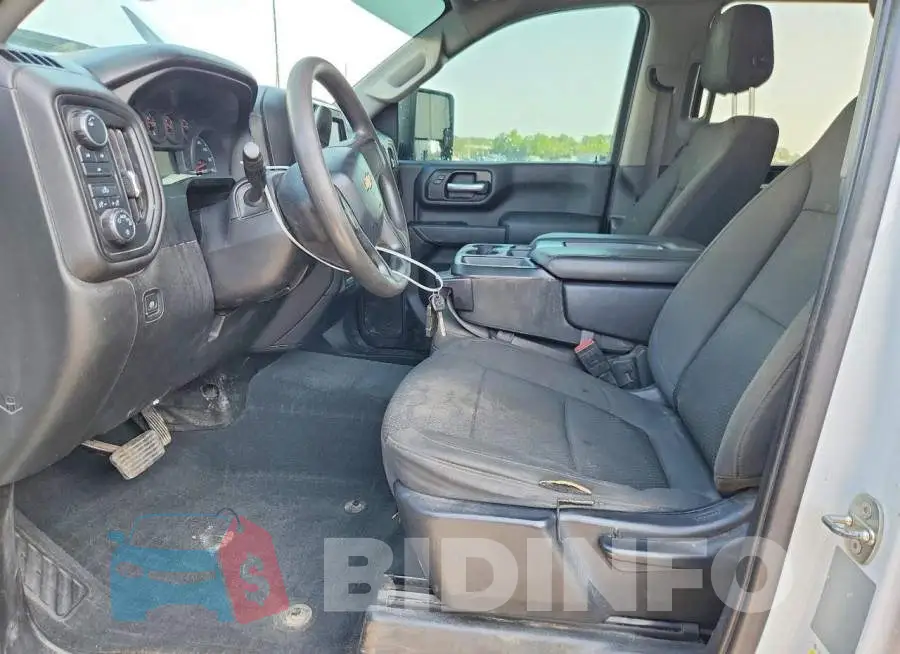 1GC4YLE78MF165458 Photo# 7