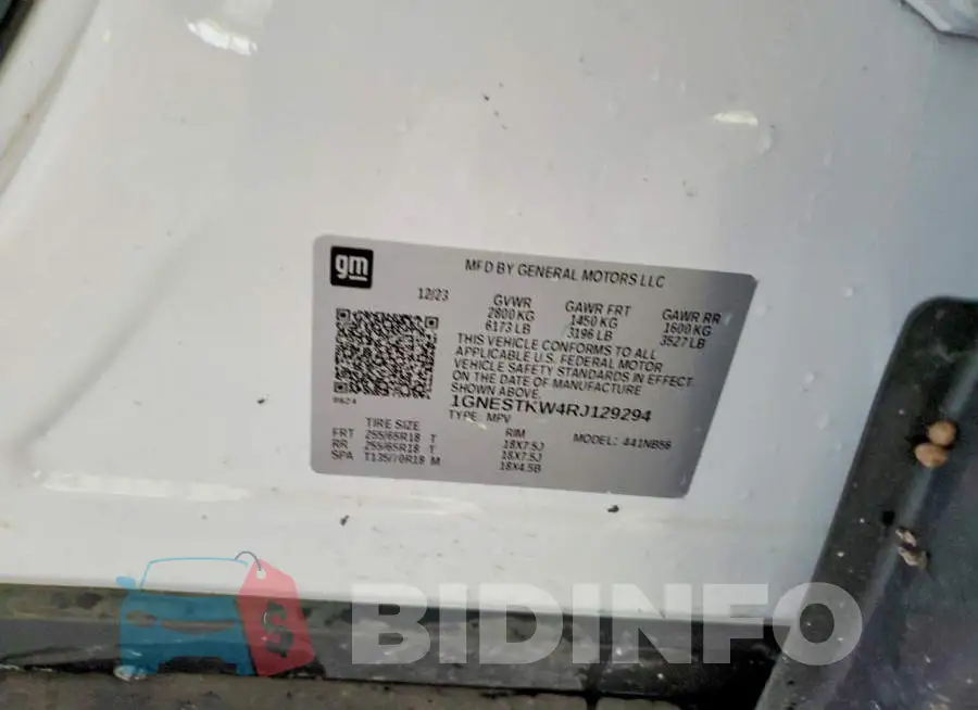 1GNESTKW4RJ129294 Photo# 13