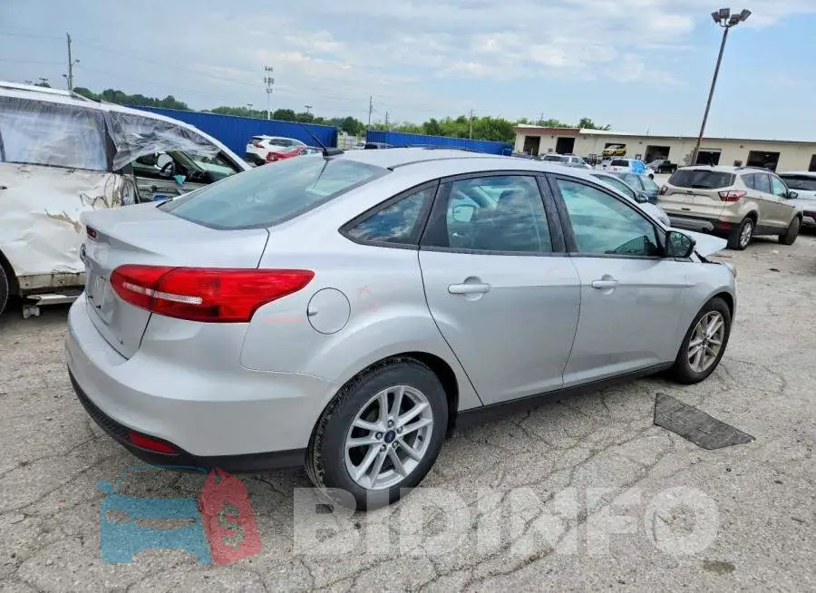 1FADP3F21JL268505 Photo# 3