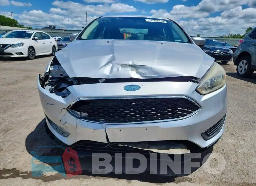 1FADP3F21JL329030 Photo# 5
