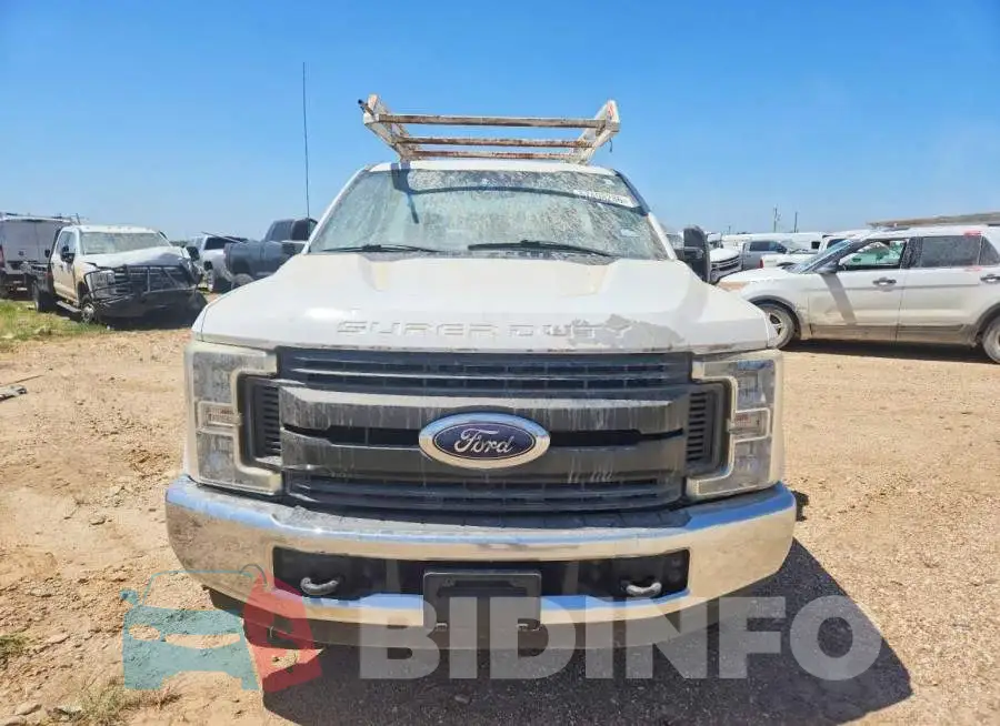 1FTBF2A65JEB71532 Photo# 5
