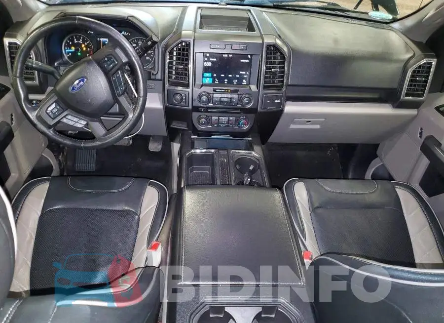 1FTEW1EG1JFB25832 Photo# 8