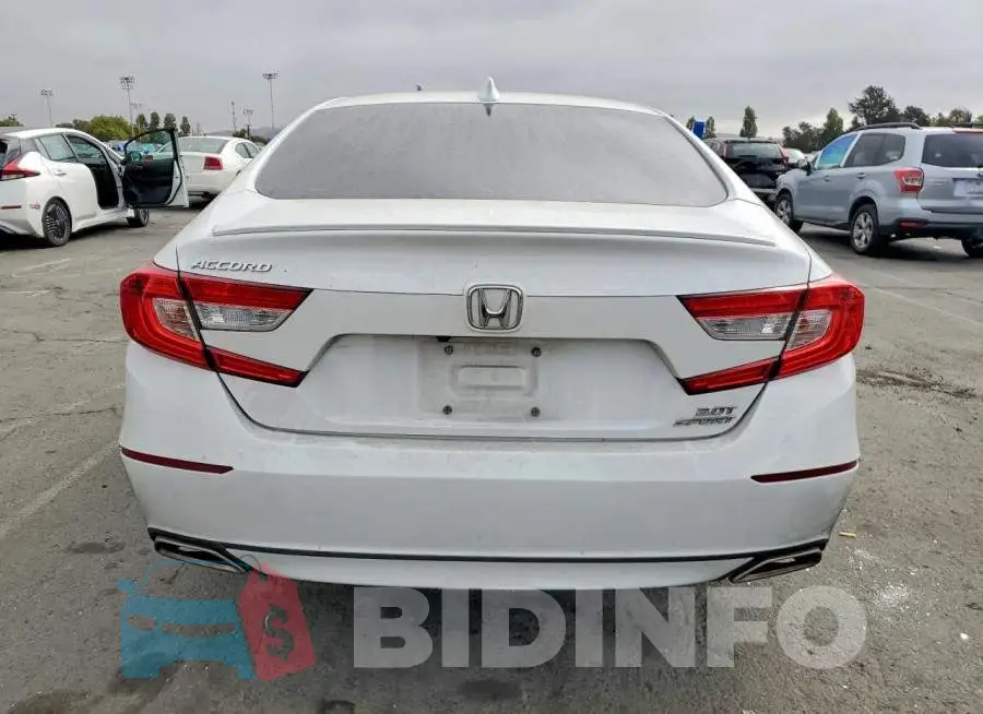 1HGCV2F32KA012872 Photo# 6