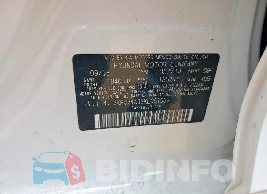 3KPC24A32KE051937 Photo# 12