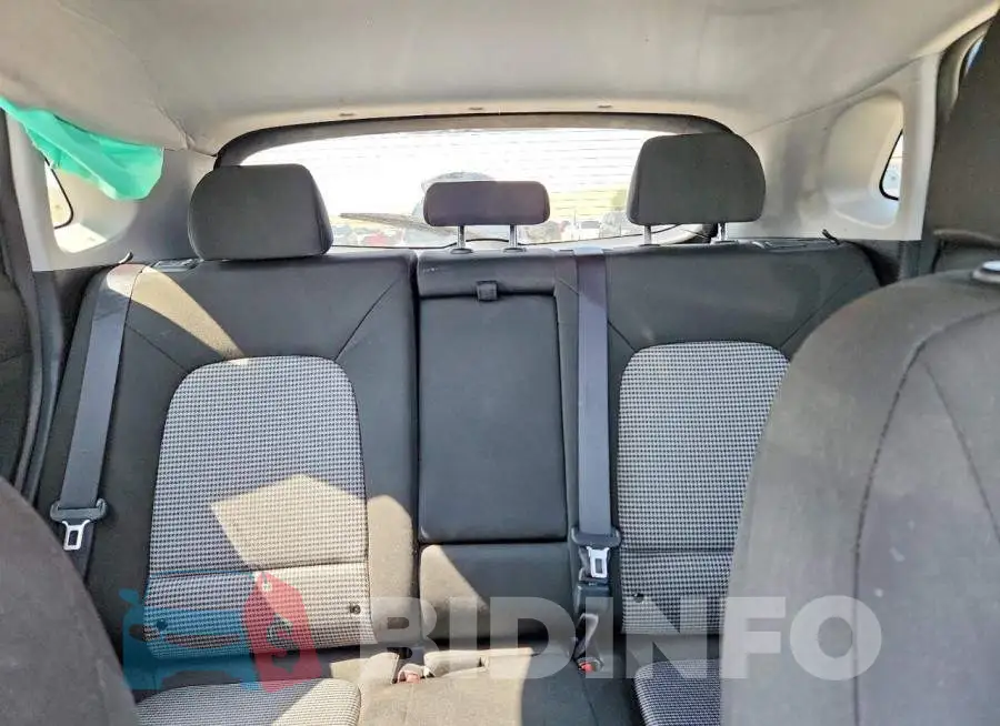 KM8K2CAA9KU217226 Photo# 10