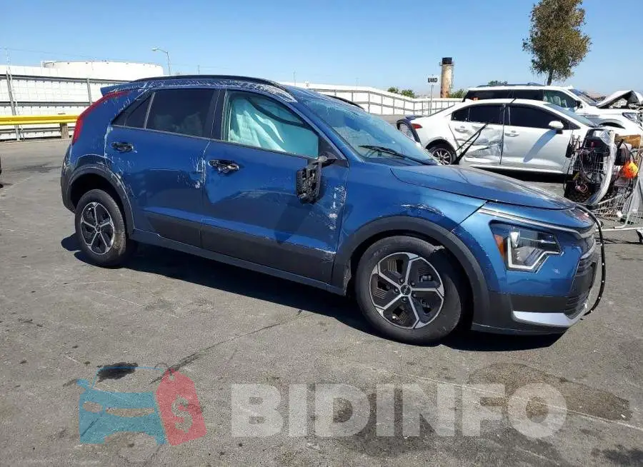 KNDCR3LE1S5236268 Photo# 4