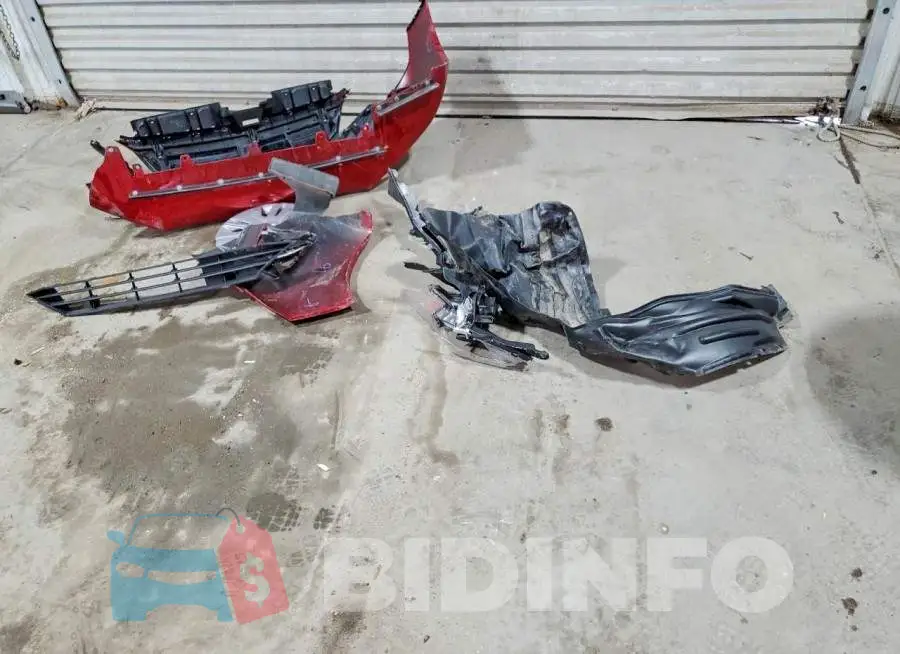 ML32AUHJ8RH020802 Photo# 12