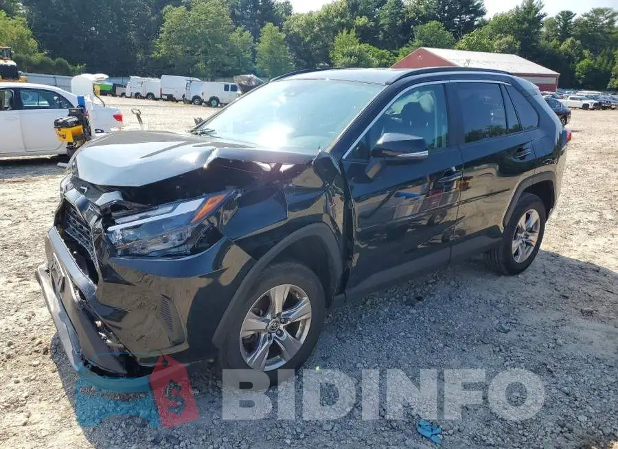 2T3P1RFV3PW331163 Photo# 1