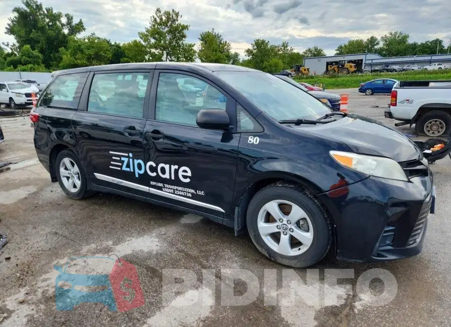 5TDZZ3DC3JS956896 Photo# 4