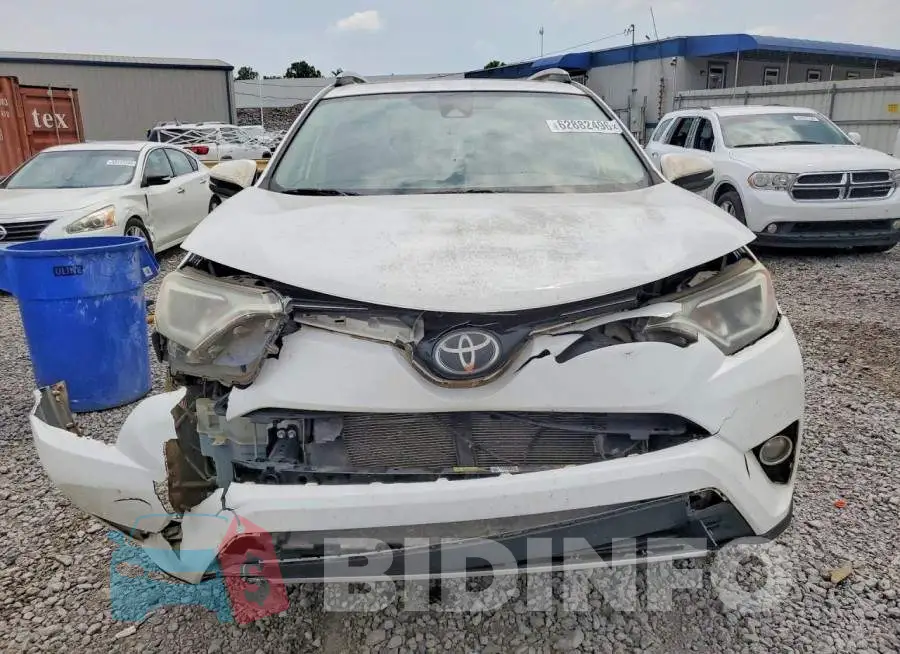 JTMWFREV5HD106935 Photo# 5