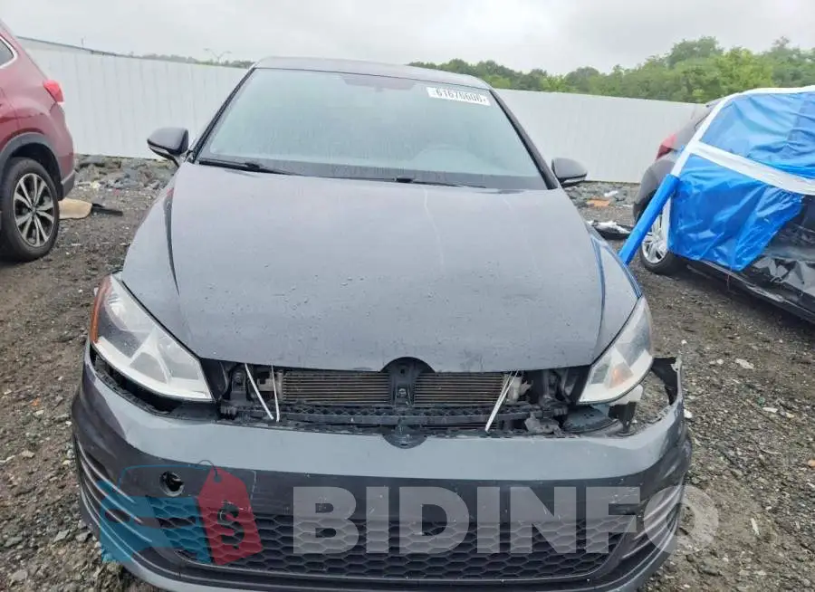 3VW5T7AU2HM074047 Photo# 5