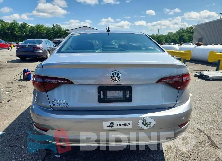 3VWCB7BU6LM028321 Photo# 6