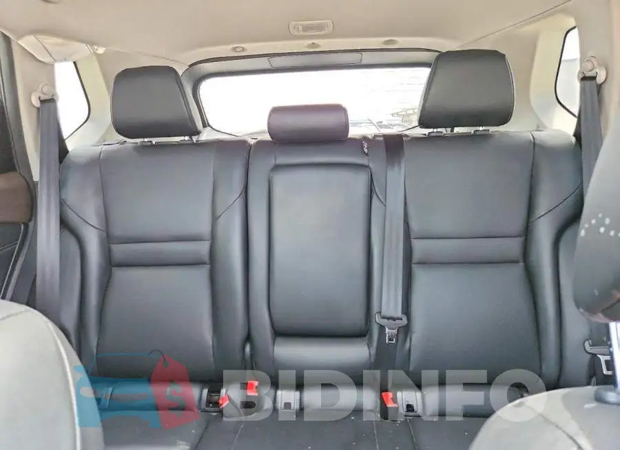 5N1BT3BA2PC810192 Photo# 10