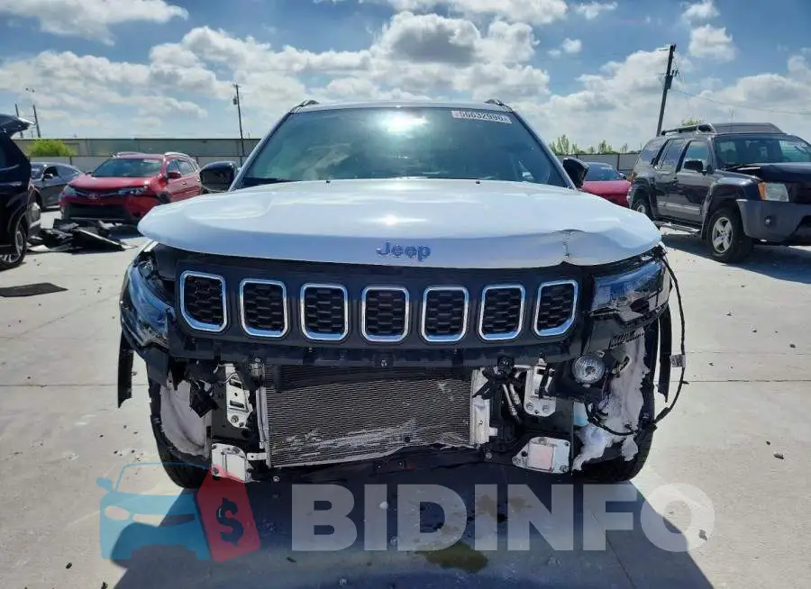 3C4NJDBN6ST552384 Photo# 5