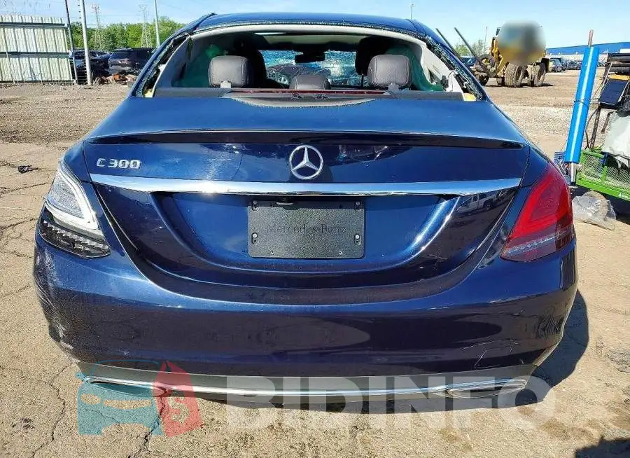 55SWF8DB6KU288225 Photo# 6