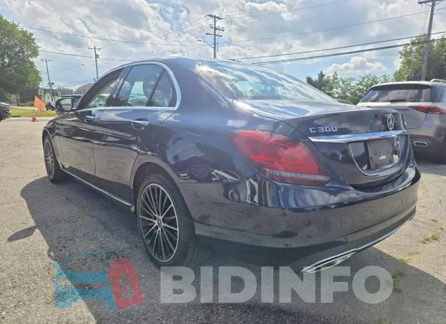 WDDWF8EB2LR526086 Photo# 3