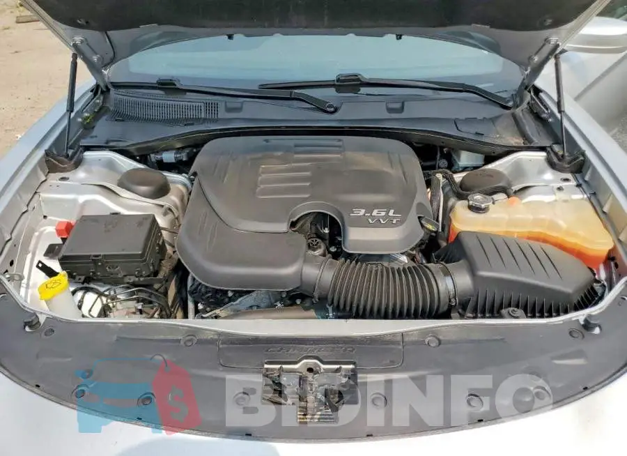 2C3CDXBGXNH248249 Photo# 11