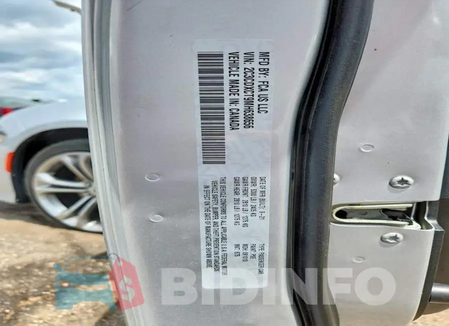 2C3CDXCT9MH638656 Photo# 13