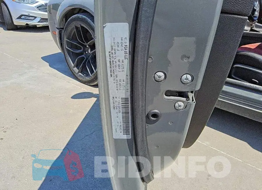 2C3CDZFJ6KH518266 Photo# 12