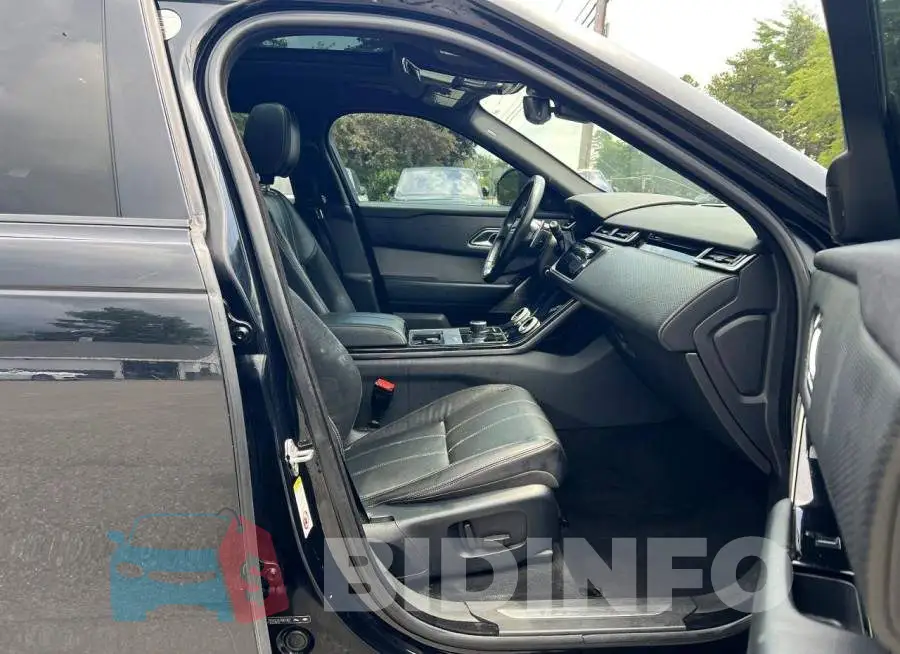 SALYL2RX4JA766162 Photo# 5