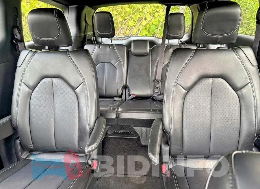2C4RC1BG8SR512113 Photo# 10