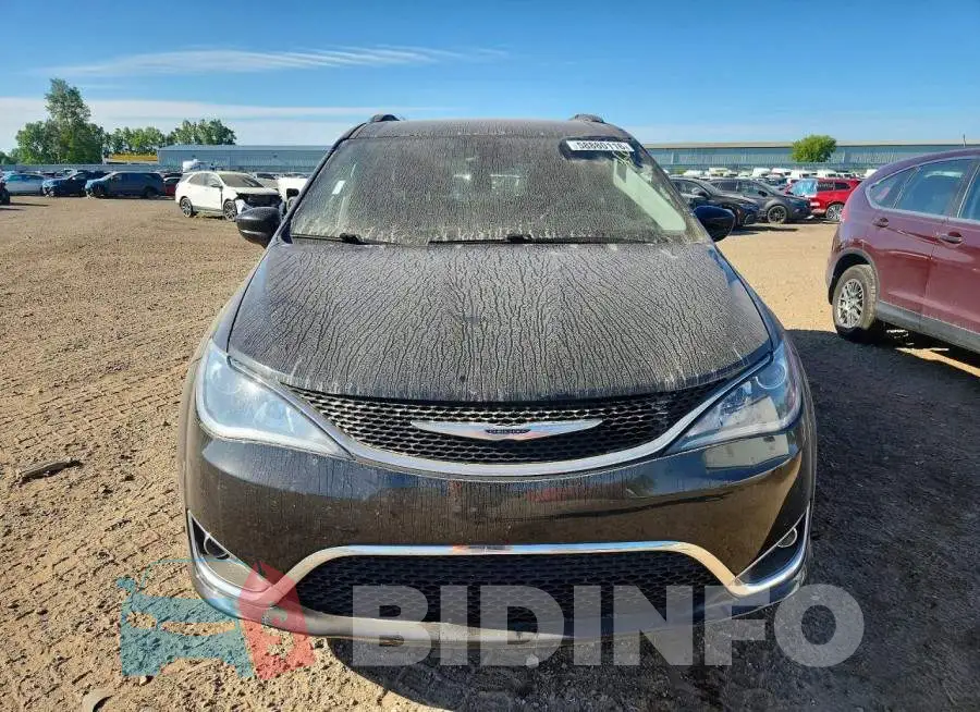 2C4RC1EG8HR533404 Photo# 5