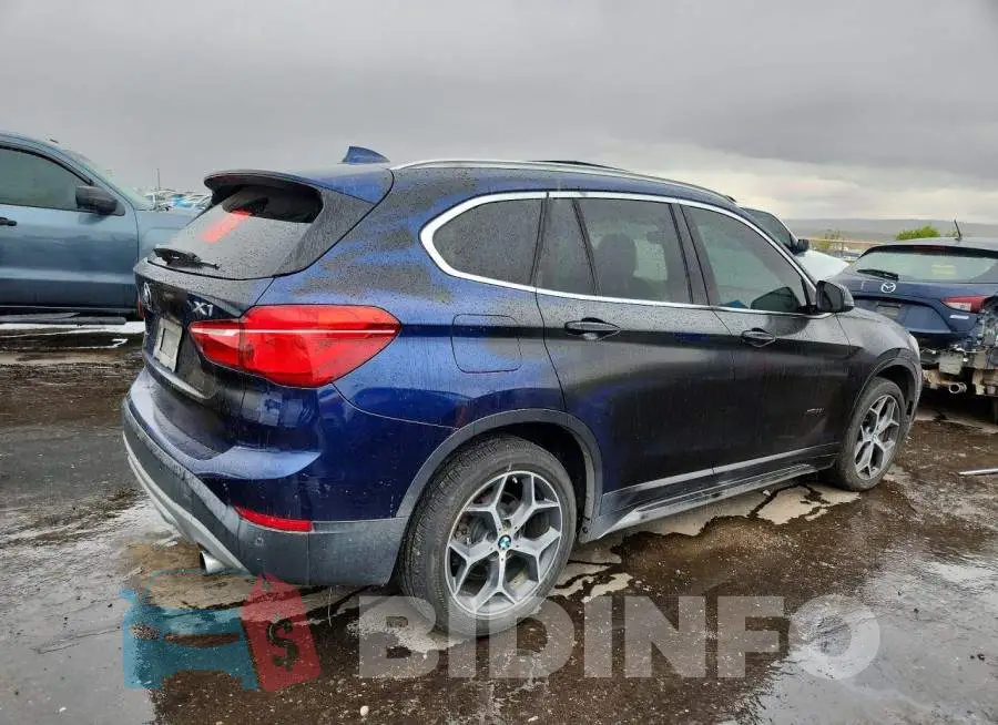 WBXHT3C36H5F85110 Photo# 3