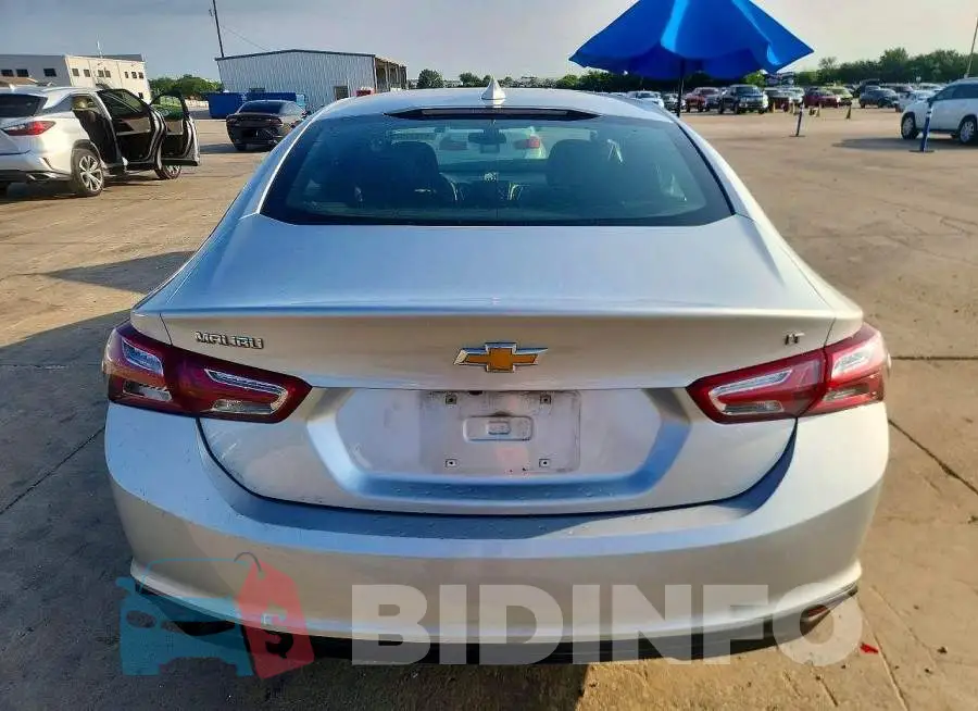 1G1ZD5ST3NF140640 Photo# 6
